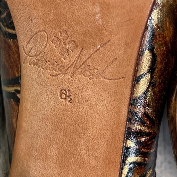 Patricia Nash Ruffina Mule Pumps, Chocolate - Gold tone colors - Picture 11 of 12